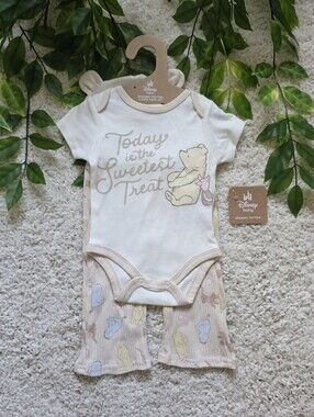 Baby Girl Winnie The Pooh Outfit + Beanie (3-6 Months)
